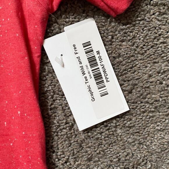 Bella Canvas NWT “Wild and Free” Red, Speckled 4th of July t-shirt - Picture 6 of 6